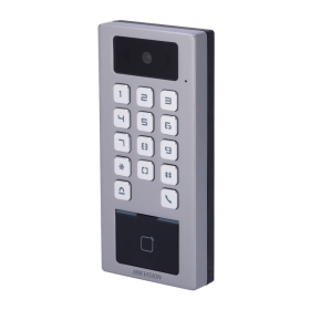 Control de acceso con cámara, IP65, IK09, para supervisión vía smartphone. Lector Mifare y teclado.