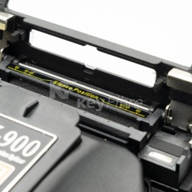 Fusionadora compacta de fibra óptica con fusión por núcleo. 6 motores. Ideal para planta externa, altas FTTH e ICT2